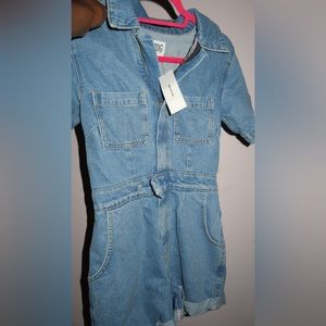 Urban outfitter BDG Jean jumpsuit: Brand new, with tags. XS.